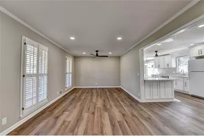 4461 S Roberts Drive, Sugar Hill, GA 30518 - Photo 4