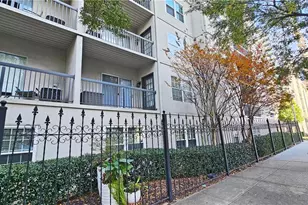 1074 Peachtree Walk NE, Atlanta, GA 30309 - Photo 16