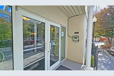 1074 Peachtree Walk NE #B 216, Atlanta, GA 30309 - Photo 2