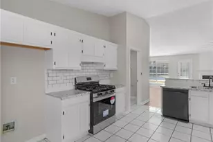 1329 Birdsong Ln, Hampton, GA 30228 - Photo 16