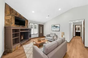 224 Apple Branch Dr, Woodstock, GA 30188 - Photo 4