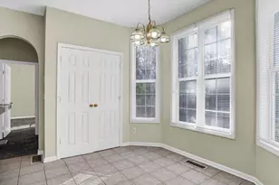 6439 Swift Creek Dr, Lithonia, GA 30058 - Photo 12