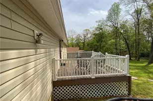 33 E Boxwood Dr SE, Cartersville, GA 30121 - Photo 6