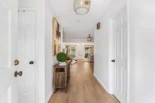 1016 Pine Grove Dr, Alpharetta, GA 30009 - Photo 6