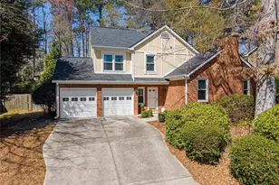 1016 Pine Grove Dr, Alpharetta, GA 30009 - Photo 1
