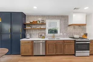 1016 Pine Grove Dr, Alpharetta, GA 30009 - Photo 14