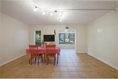 303 Summit North Drive NE, Atlanta, GA 30324 - Photo 18