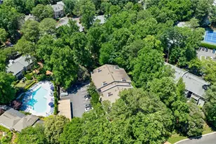 303 Summit N Dr NE, Atlanta, GA 30324 - Photo 38