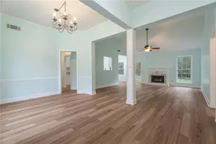 6640 Autumn Hills Dr, Cumming, GA 30028 - Photo 2