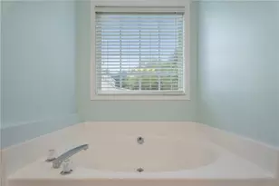 6640 Autumn Hills Dr, Cumming, GA 30028 - Photo 10