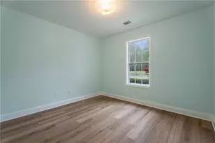 6640 Autumn Hills Dr, Cumming, GA 30028 - Photo 12