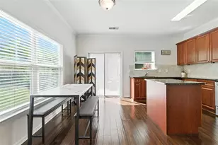 2038 Liberty Ct NW, Atlanta, GA 30318 - Photo 8