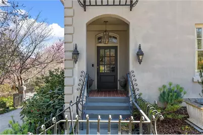 1209 Springdale Road NE, Atlanta, GA 30306 - Photo 4