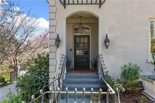 1209 Springdale Rd NE, Atlanta, GA 30306 - Photo 4