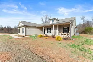 188 Fairview Meadows Dr, Demorest, GA 30535 - Photo 2