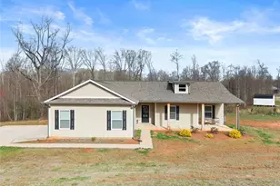 188 Fairview Meadows Dr, Demorest, GA 30535 - Photo 1