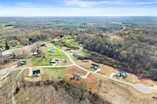 188 Fairview Meadows Dr, Demorest, GA 30535 - Photo 34