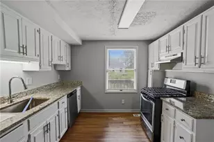 115 Kings Ridge Dr, Peachtree City, GA 30269 - Photo 10