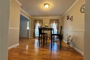 128 Brookhaven Ln, McDonough, GA 30253 - Photo 2