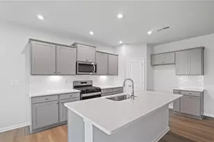 380 Capri Ct, McDonough, GA 30252 - Photo 6