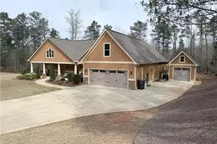 160 Hickory Ln, Covington, GA 30016 - Photo 2