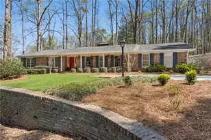 2397 St Andrews Ct NE, Atlanta, GA 30345 - Photo 2