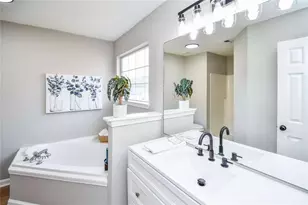 7586 Briar Crest Ct, Riverdale, GA 30296 - Photo 12