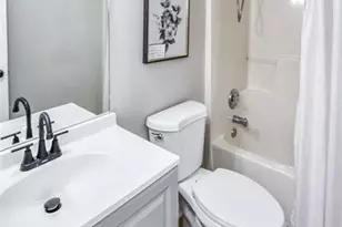 7586 Briar Crest Ct, Riverdale, GA 30296 - Photo 14