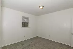 8344 Attleboro Dr, Jonesboro, GA 30238 - Photo 2