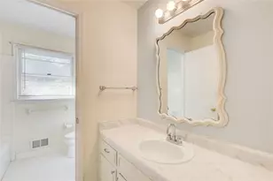 859 Candy Ln SW, Marietta, GA 30068 - Photo 14