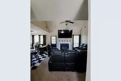 6238 Phillips Lake Cove, Lithonia, GA 30058 - Photo 2