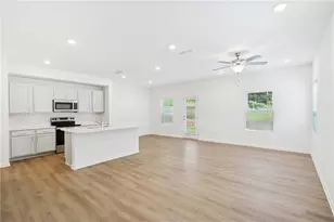 5357 Frontier Ct, Flowery Branch, GA 30542 - Photo 4