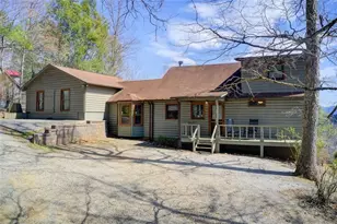 56 Fairview Ave, Blairsville, GA 30512 - Photo 2