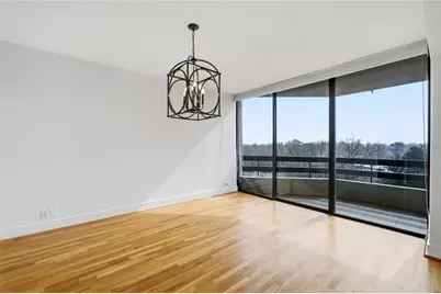 2660 Peachtree Road NW #9G, Atlanta, GA 30305 - Photo 8