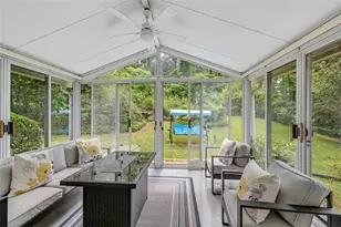 2271 Plantation Dr, Atlanta, GA 30344 - Photo 22