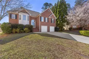 2669 Ambria Dr, Buford, GA 30519 - Photo 2