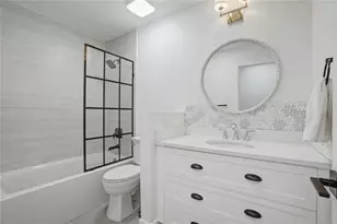 7330 Hunters Branch Dr NE, Sandy Springs, GA 30328 - Photo 34