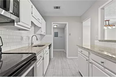 4018 Woodridge Way, Tucker, GA 30084 - Photo 14