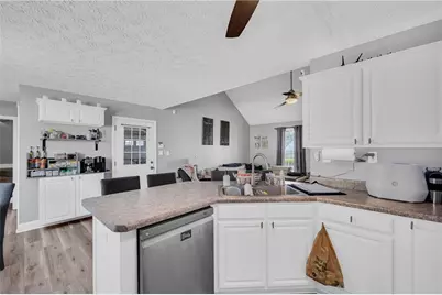 369 Kay Drive, Winder, GA 30680 - Photo 8