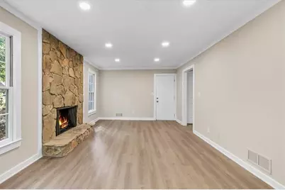 1420 Fieldgreen Overlook, Stone Mountain, GA 30088 - Photo 22