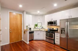 898 Oak St, Atlanta, GA 30310 - Photo 2