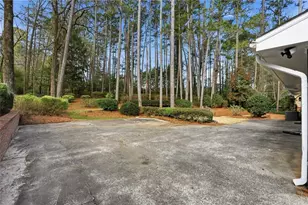 2616 Hawthorne Dr NE, Atlanta, GA 30345 - Photo 28