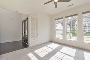 934 Keystone Dr, Woodstock, GA 30188 - Photo 16