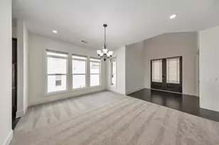 934 Keystone Dr, Woodstock, GA 30188 - Photo 12