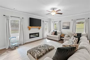 8091 Lakeview Pkwy, Villa Rica, GA 30180 - Photo 10