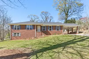 108 Springview Dr, Gainesville, GA 30501 - Photo 2