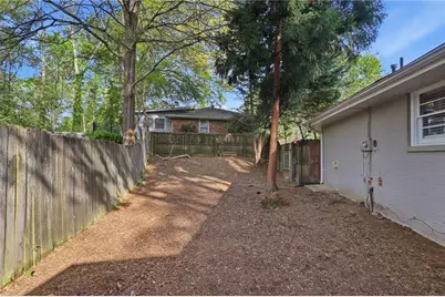 2613 Mural Drive, Atlanta, GA 30341 - Photo 36