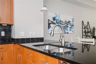 710 Cosmopolitan Dr NE, Atlanta, GA 30324 - Photo 14