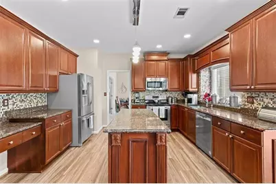 3448 Highborne Connector NE, Marietta, GA 30066 - Photo 12