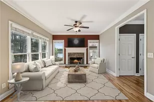 6367 Spring Lake Dr, Flowery Branch, GA 30542 - Photo 6